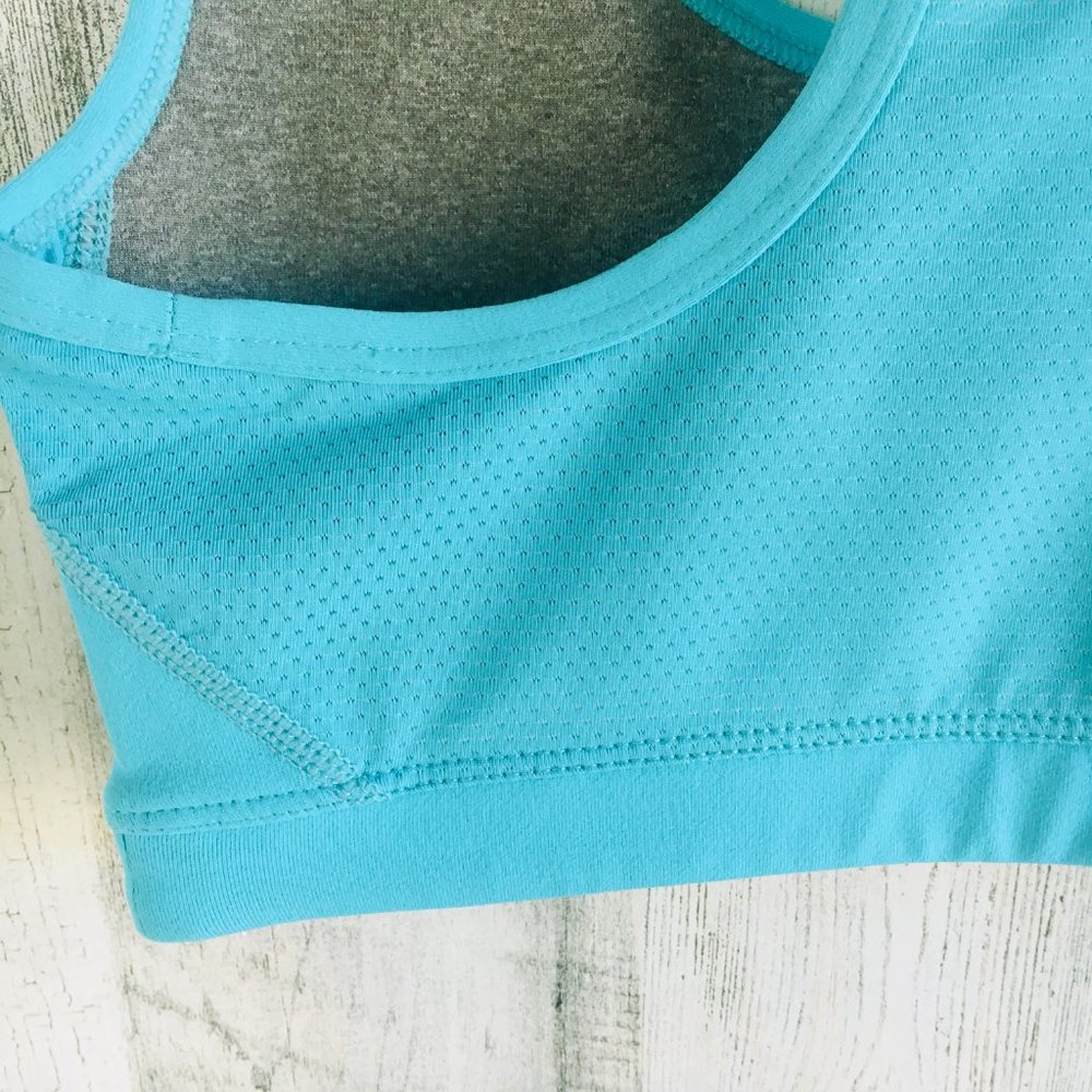 Fabletics Doon Sports Bra Racerback Compression - Picture 8 of 8